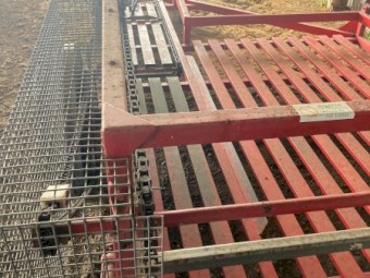 Steffen System Accumulator and Grabs