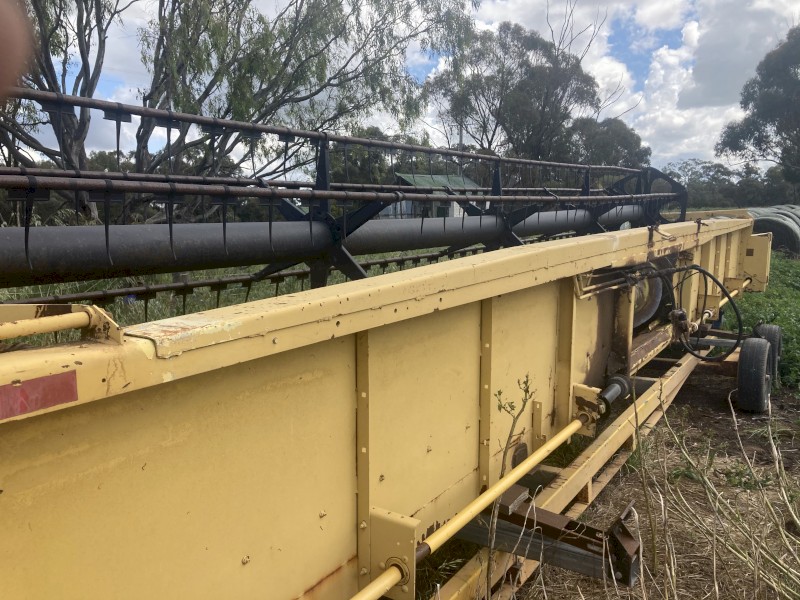 New Holland 971 30ft Front with Smale pea plucker