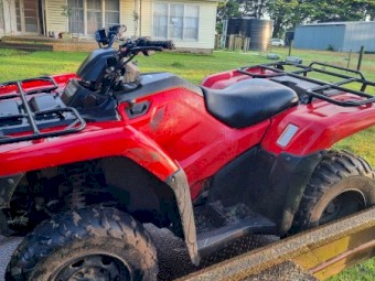 Honda 420 manual powersteer.4x4