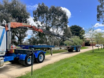 1991 International Transtar Crane Truck Extendable