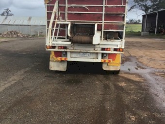 Bulk potato trailer