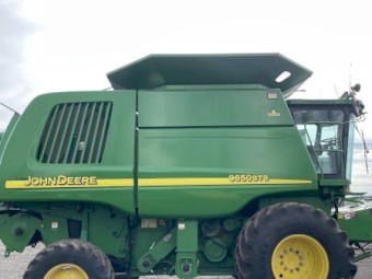 2002 John Deere 9650 STS Header with 930D 30ft Front & Trailer