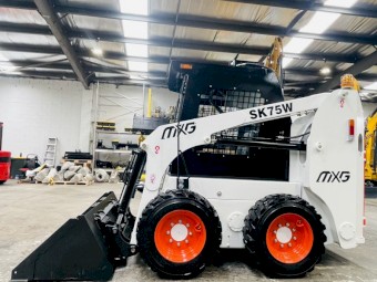 SK-75W Skid Steer loader Italian PWG brand hydraulic pump For sale