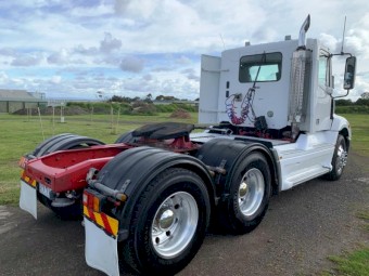 Freightliner 2007 day cab prime mover