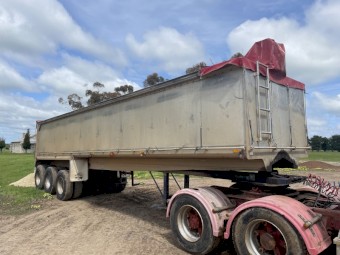 Alcan tri Axle Tipper 36ft
