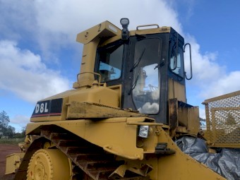 Caterpillar D8L