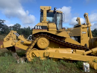 Caterpillar D8L