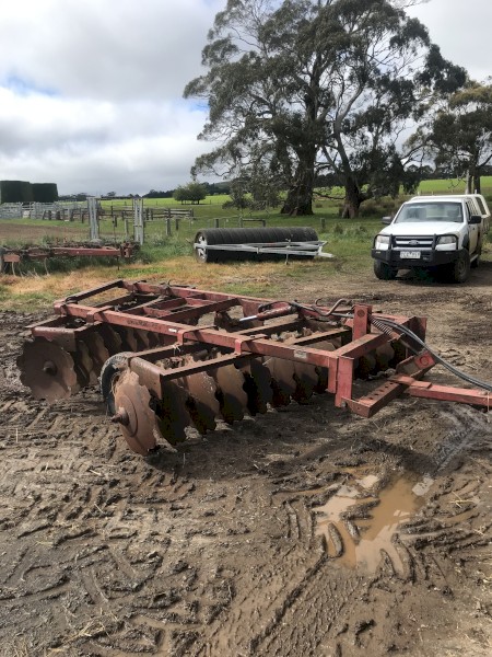 International 24 plate 3-4 offset 