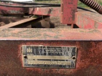 International 24 plate 3-4 offset 