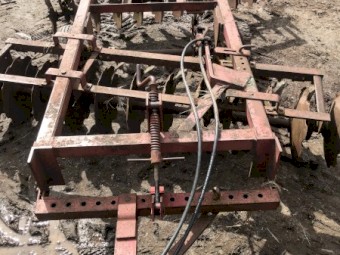 International 24 plate 3-4 offset 