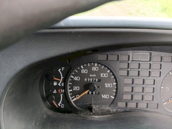 2005 Mitsubishi FV500 Tray Truck