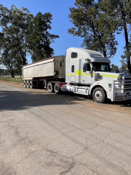 2011 Freightliner Coronado 122SD & trailer