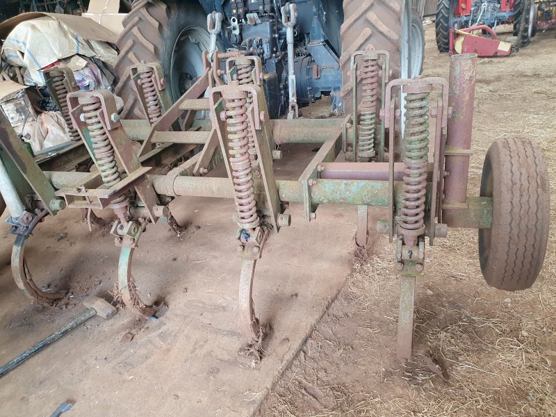 WANTED Old John Shearer Chisel Plough 5 or 7 Tyne Twin Spring