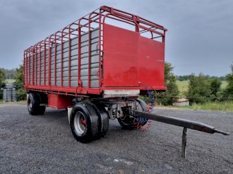 1982 Gatton Cattle Crate Dog Trailer