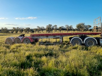 1985 A Trailer 12 Pallet