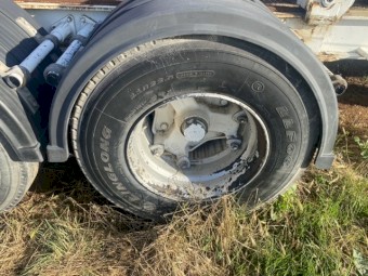 Barker Heavy Duty Skel Trailer