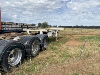 Barker Heavy Duty Skel Trailer