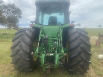  1998 John Deere 8100 Tractor 200 hp