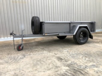 Box Trailer 9 x 4