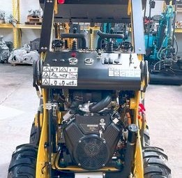 MXG SK35W Mini Skid Steer Loader