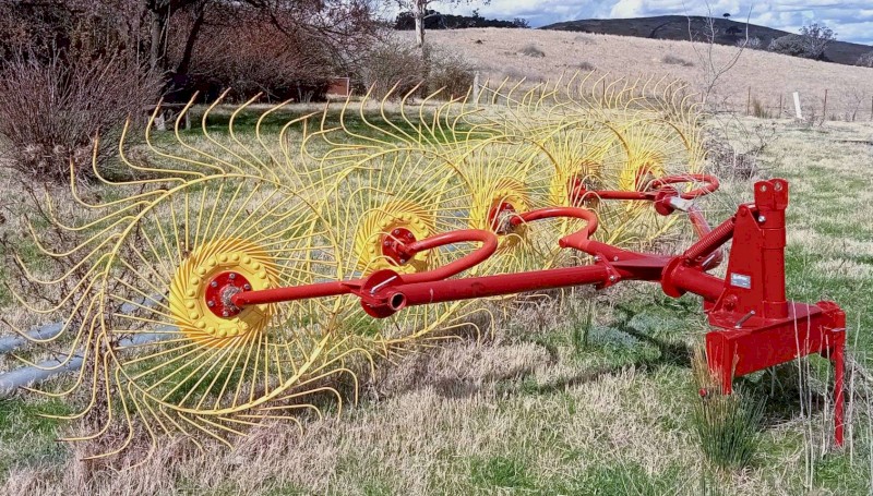 Sitrex 5 wheel hay rake RP/5 | Farm Tender