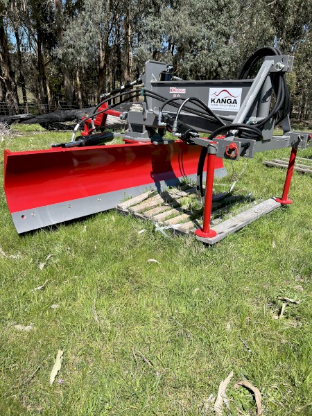 Kanga XH 3.0m hydraulic Grader Blade