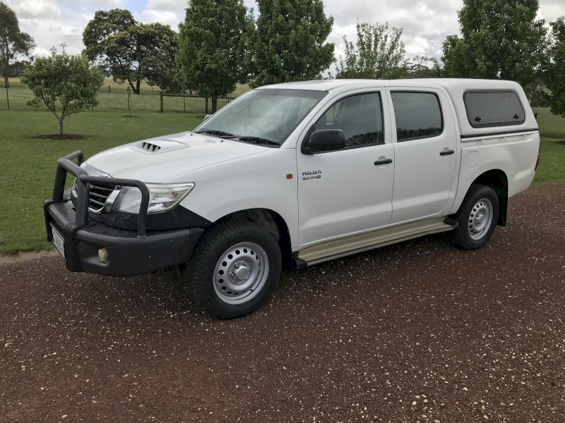2015 Toyota Hilux SR 4WD Utility