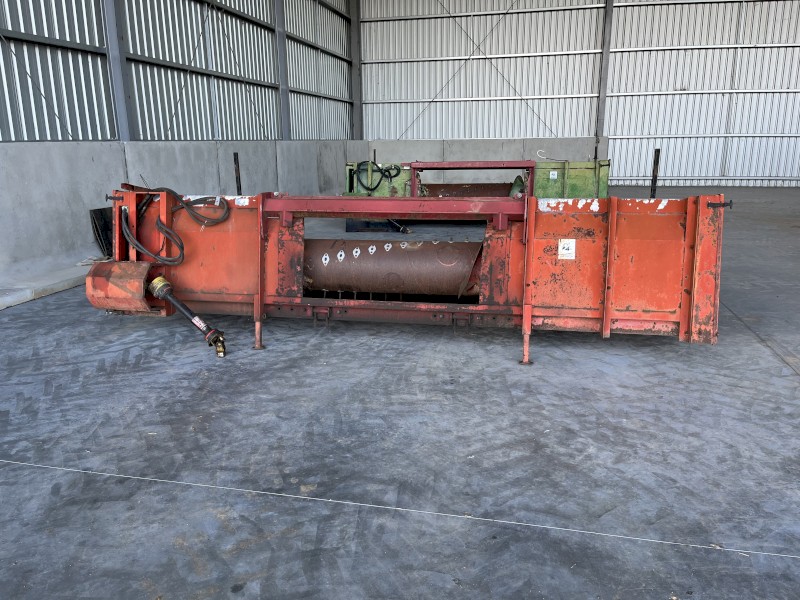 13ft Phillips Pickup Front