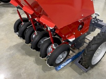 2019 Erme PLM 3 Single Row Mechanical Garlic Planter