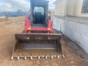 2014  TL12 Takeuchi Skidsteer