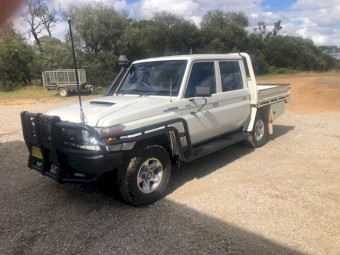 2013 Toyota Landcruiser GXL V8 Dual Cab ute
