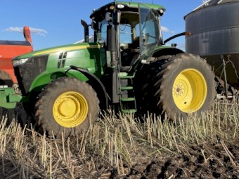 2012 John Deere 7230R Tractor
