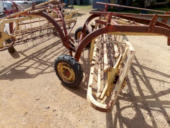 New Holland Super 56 Hay Rakes