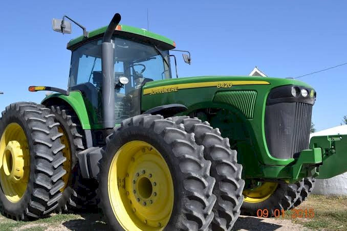 WANTED John Deere 8520, 8530, 8420, 8430 Tractor