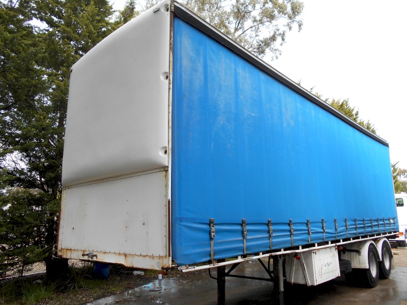 Freighter 1989  Curtainsider / Tautliner