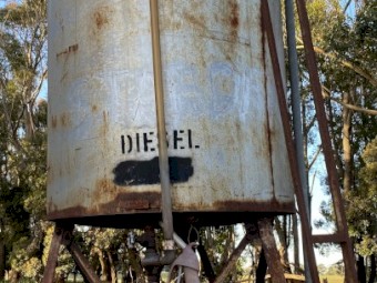 Diesel fuel tank