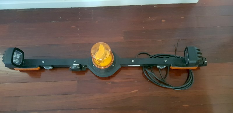 12 Volt Halogen Rotating Utility Bar, LED Work Lamps - 1.2m  Part No. 85072B