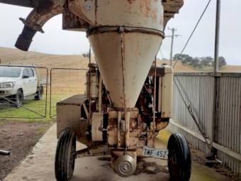 DunbarKapple Vuc-U-Vator