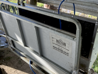 Hecton Sheep Handler