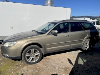 SUBARU OUTBACK 2008 - $3,600 ono
