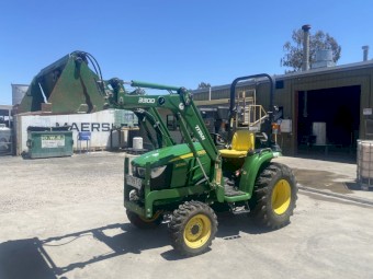 John Deere 3038E Tractor