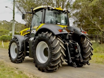 2014 JCB Fastrac 8310 4x4  306hp Agricultural Farm Tractor