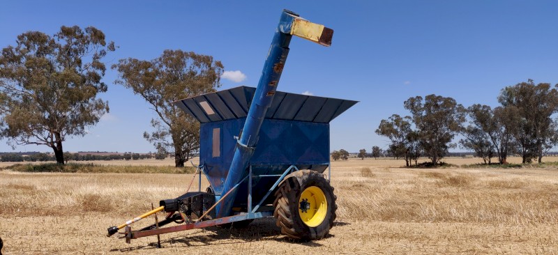Western D 6 tonne Chaser Bin