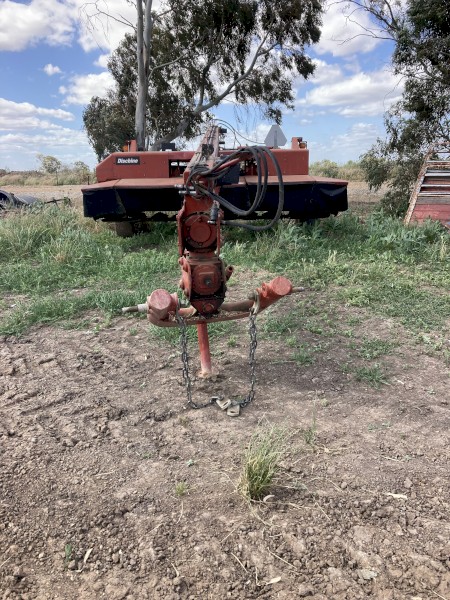 Under Auction - (A210) 2004 New Holland 1432 Mower Conditioner 