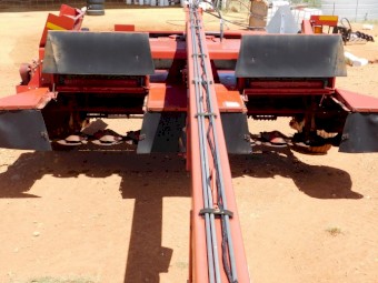 2014 New Holland H7550 Discbine Mower Conditioner