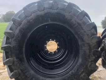 Trelleborg Rims and Tyres 900/60R42 Tractor wheels x 4