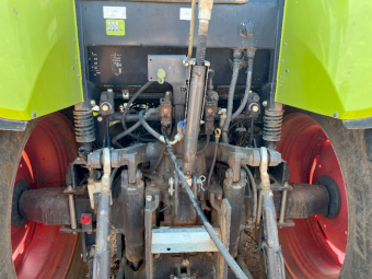 Claas 620C Tractor FEL