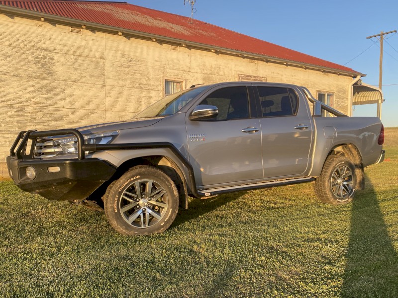 2018 SR5 hilux 