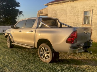 2018 SR5 hilux 