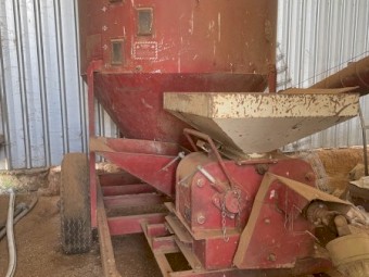 Gehl Roller Mill Mixer